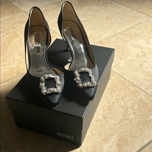 Badgley Mischka Shoes - Badgley Mischka Black Heels with Pearl Detail
